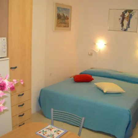 Apartment Cozy Steps From Bibione