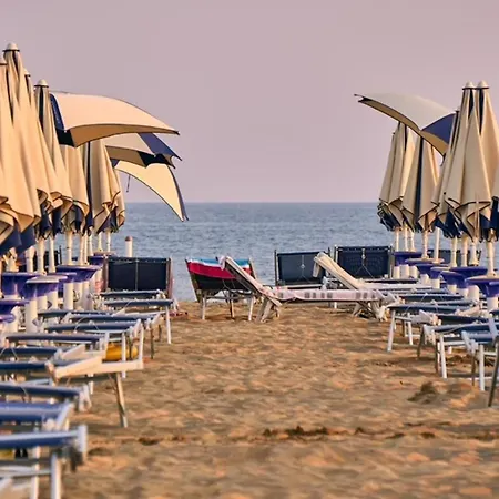 Cozy Steps From * Bibione